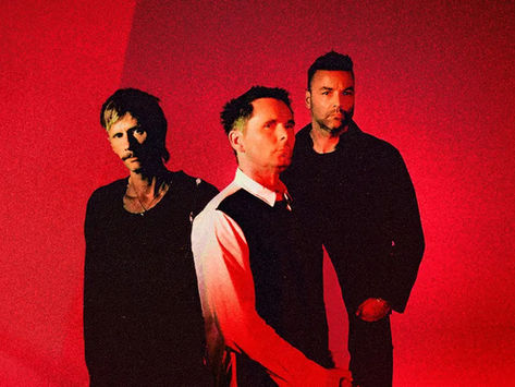 Muse, Uzay Temalı Yeni Albümleri “The WOW! Signal”ı Duyurdu ve "Be With You" Şarkısını Yayınladı