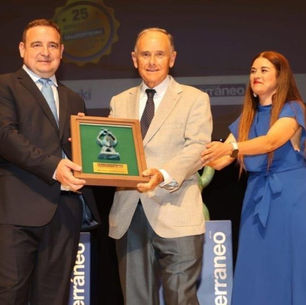 Cooperativa Atzeneta, premio Empresa del Año en la categoría de Medio Ambiente.