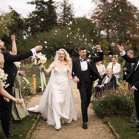 Lara & Sam's Wedding at Kin House, Wiltshire