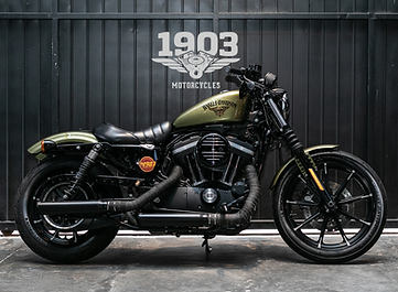 XL 883 IRON