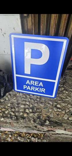 Design Custom Sign
