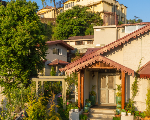Eagles Nest Cottage Facade.png