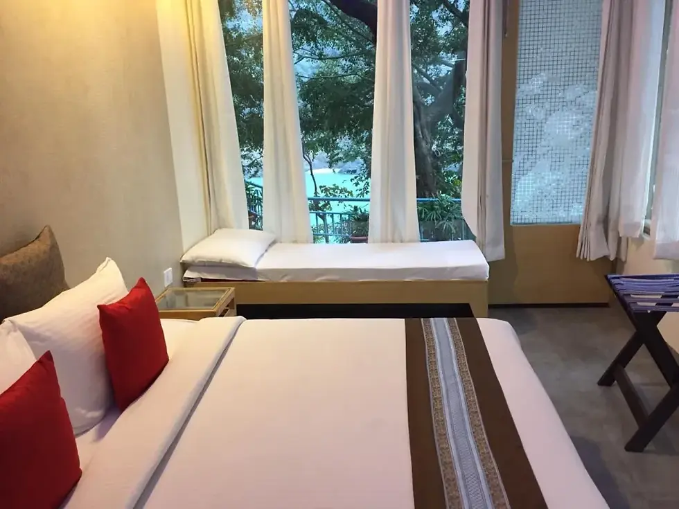Namami Ganges Semi Deluxe Room.webp