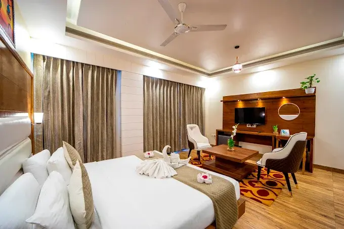 DLG Rishikesh Bedroom.webp