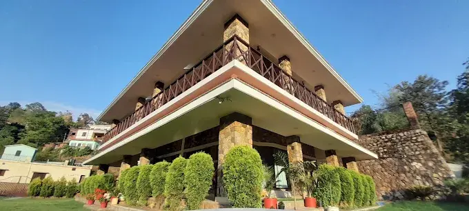 Ghughuti Baasa facade.webp