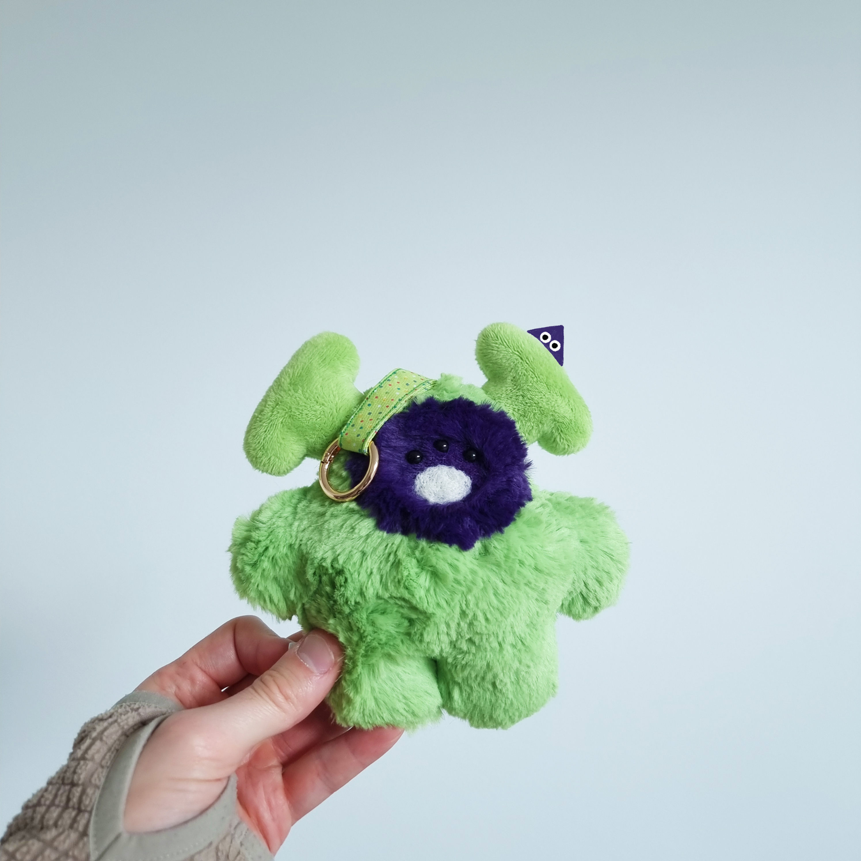 Green Alien Sneezie