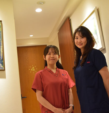 リップアートメイクのスタッフ