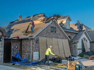 how to spot storm chaser roofer
