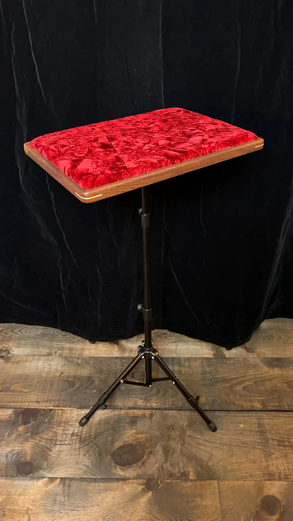 Thumbnail: Deluxe Close Up Pad - Red