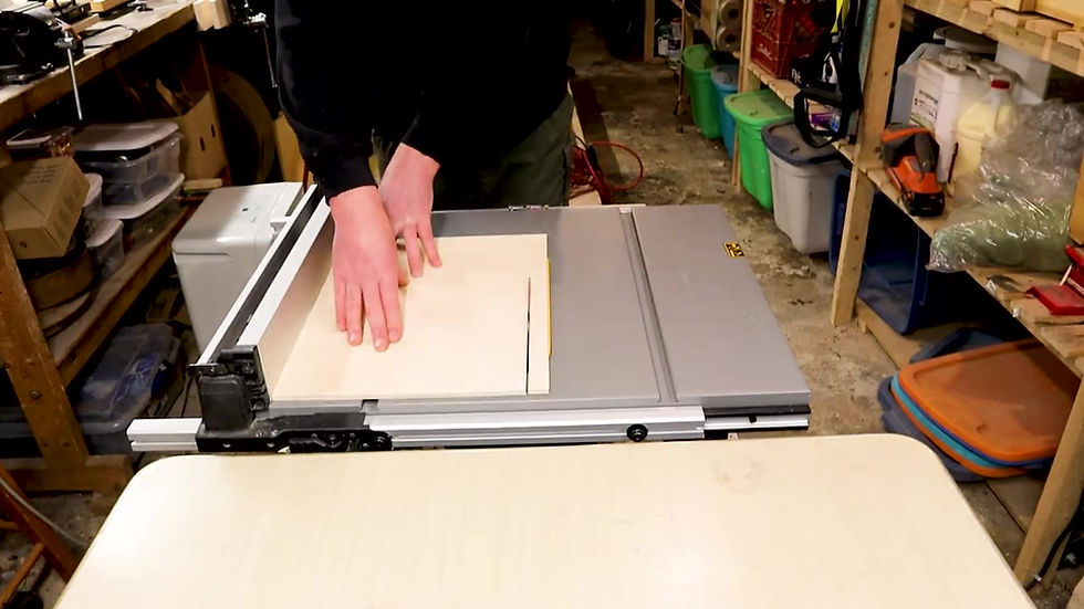 Thumbnail: Deluxe Close Up Pad - Red