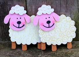 lamb-3162149_1920.jpg