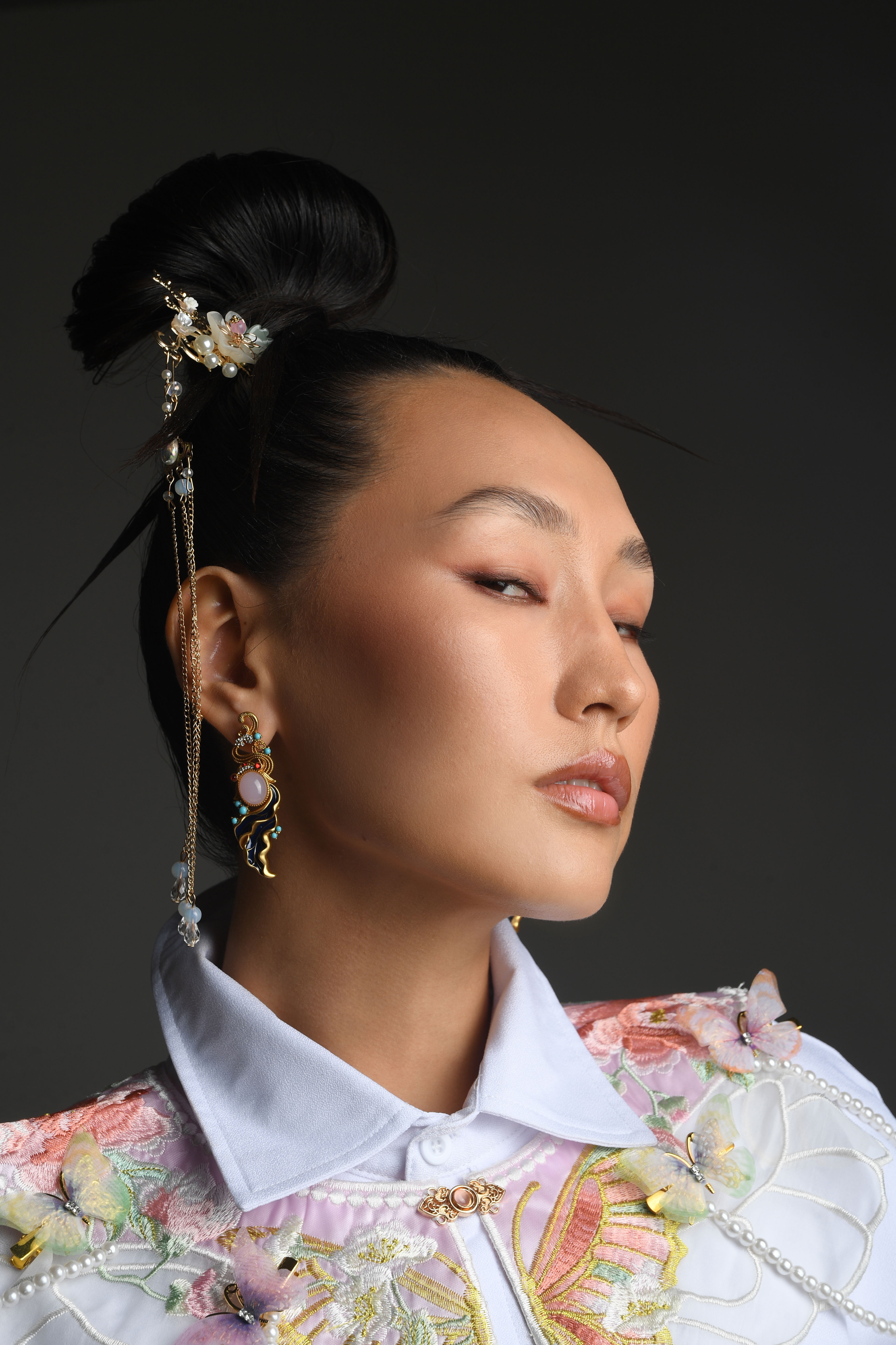 Asian / vintage Style Earrings