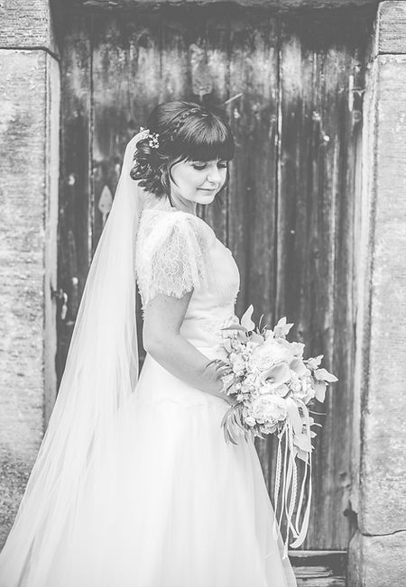 Amour Elle Showroom Brautkleider günstig Brautkleid Wedding Collection, Hochzeitskleid, Traumhochzeit, Showroom, Braut, Traumkleid, Berlin, Brautausstatter, Hochzeit, Maßanfertigung, Kollektion, NRW Termin , Anprobe, Termin, Showroom, online shop