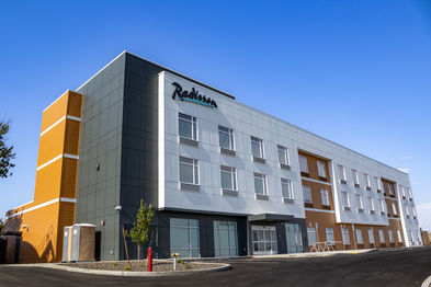 Photo of the Raddison hotel