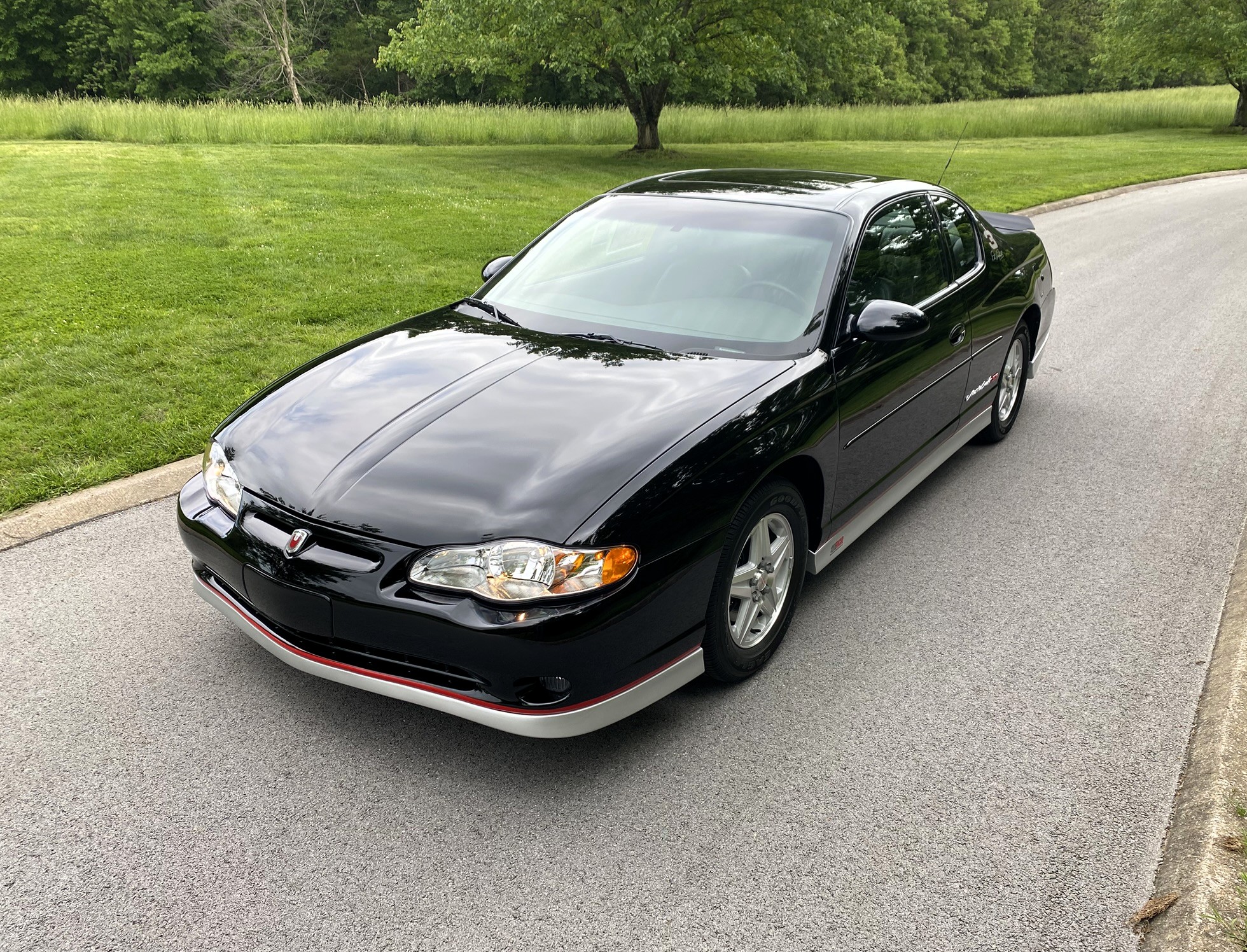 2002 Chevrolet Monte Carlo SS's photo