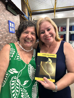 Vaneide Anjos no lançamento do livro Luzes do Útero (2)