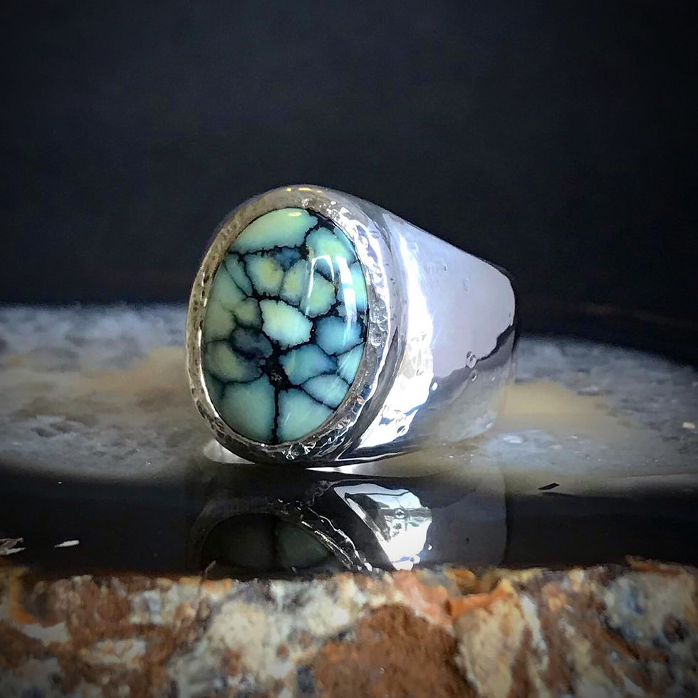 Large Signet Ring | New Lander | Light Hammer Finish | Size 9