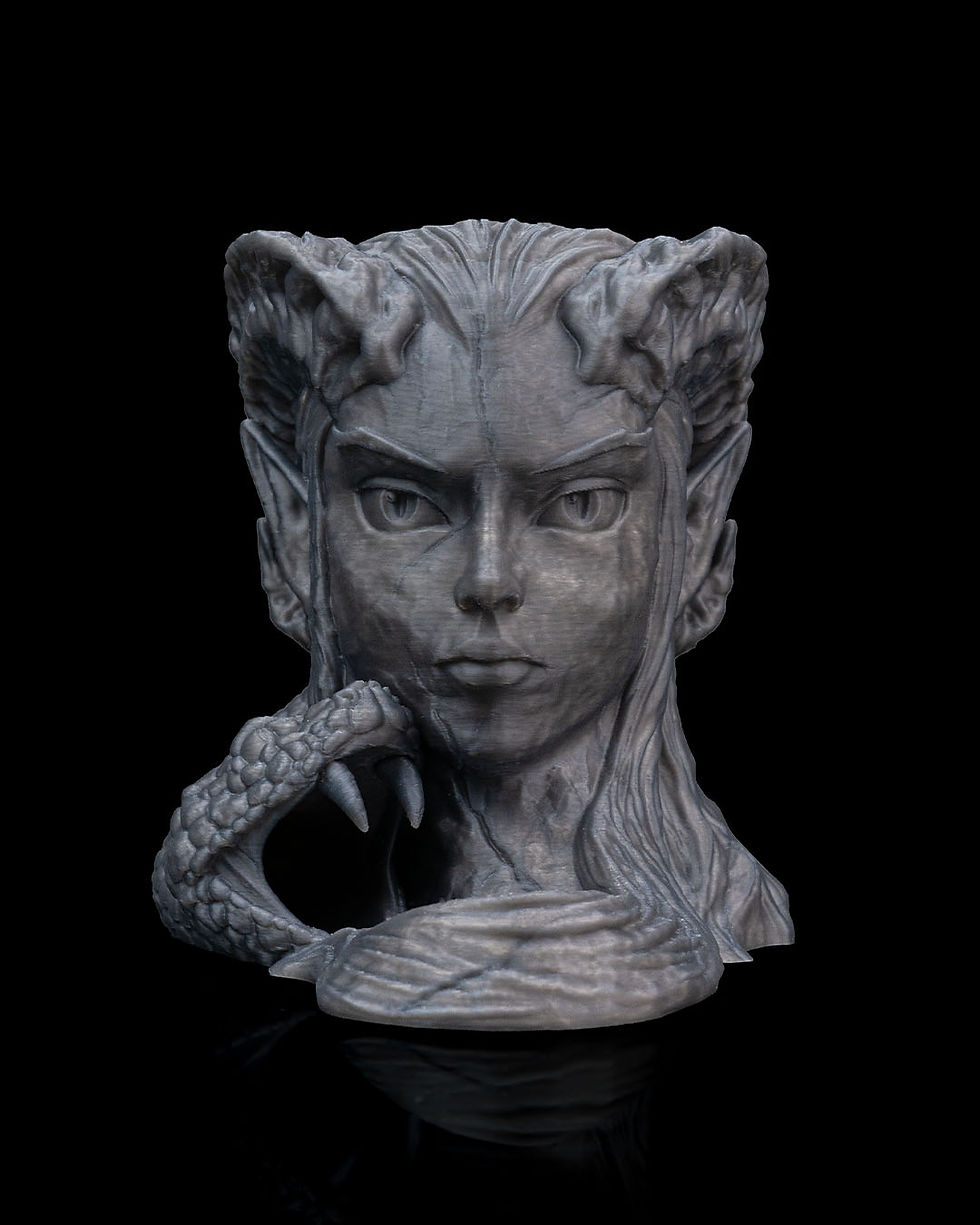 Thumbnail: Infernal Gambit Can Holder & Dice Tower