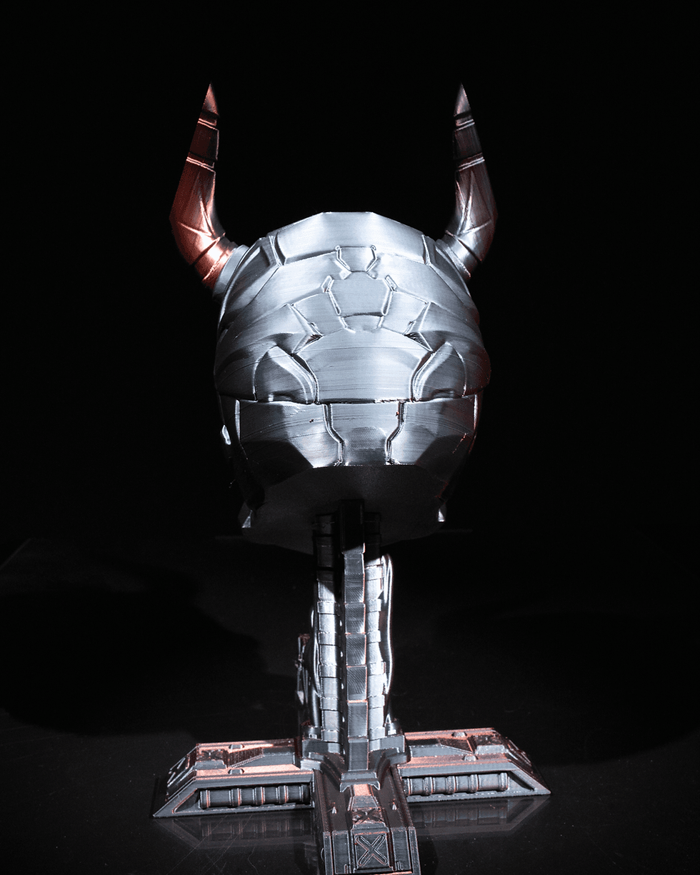 Thumbnail: Sci-fi Skull Controller & Headphone Holder