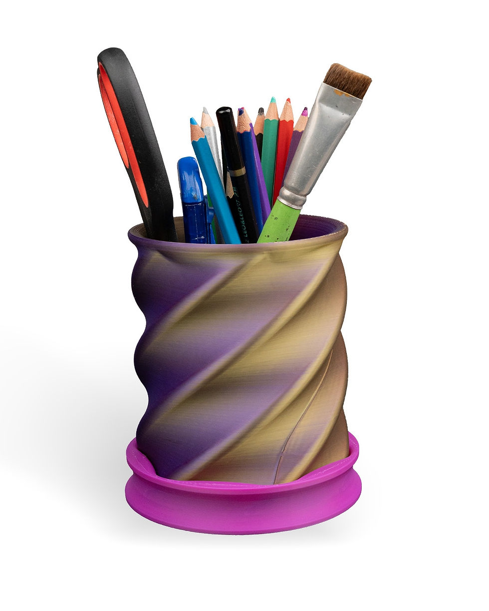 Thumbnail: Twisted Cup Pen Holder