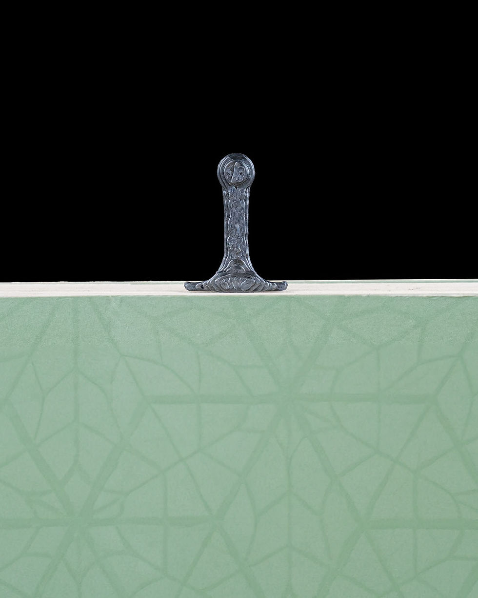 Thumbnail: Dragon’s End – Bookmark