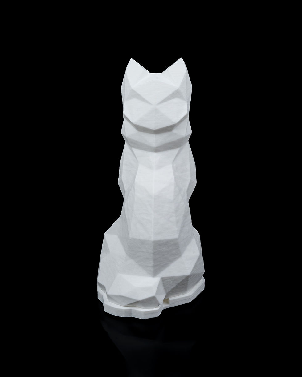 Thumbnail: Low Poly Cat Table Lamp