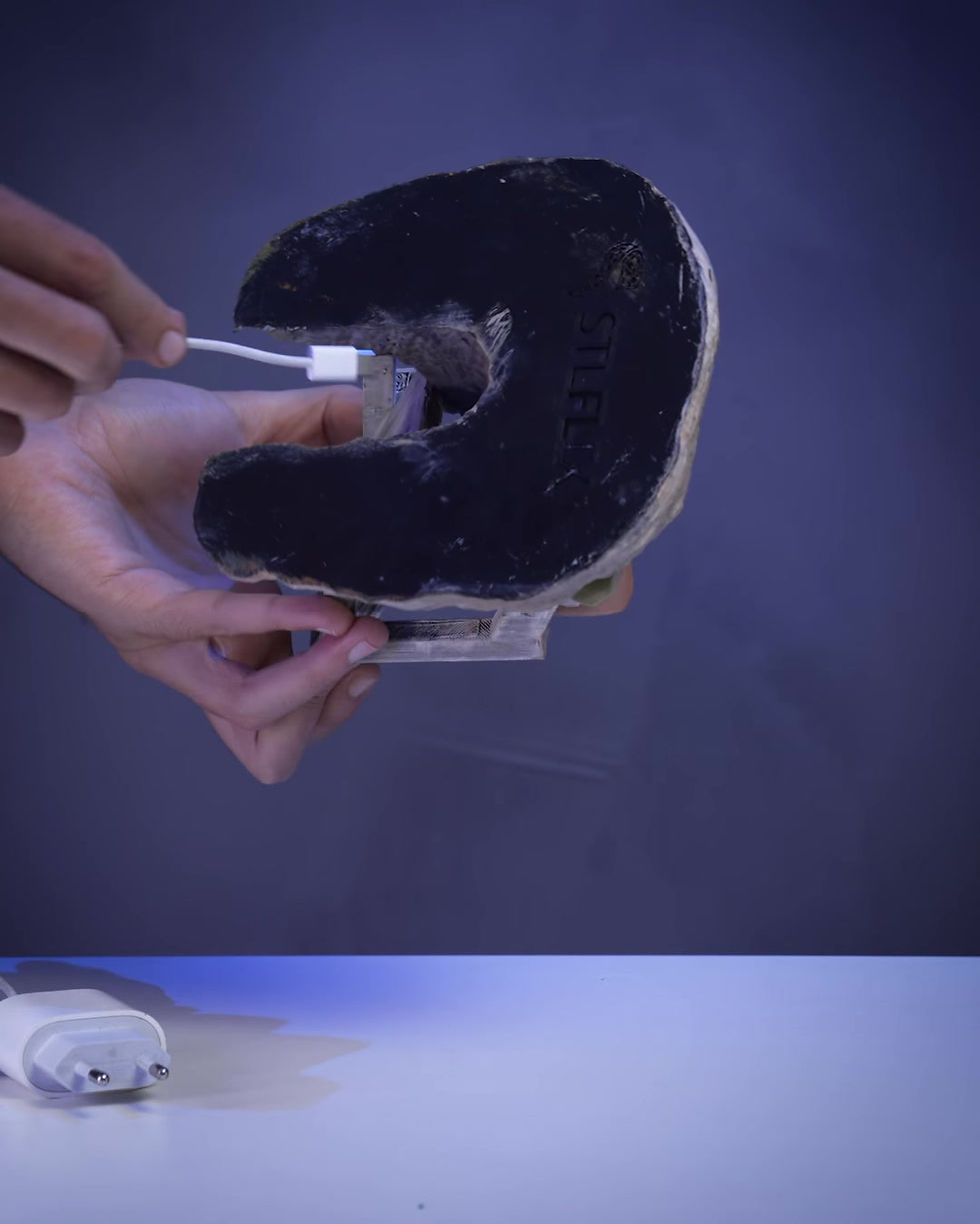 Thumbnail: At the Beach Phone Holder