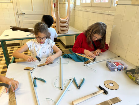 Encore de beaux projets dans le cadre de l'atelier sciences à l'école primaire