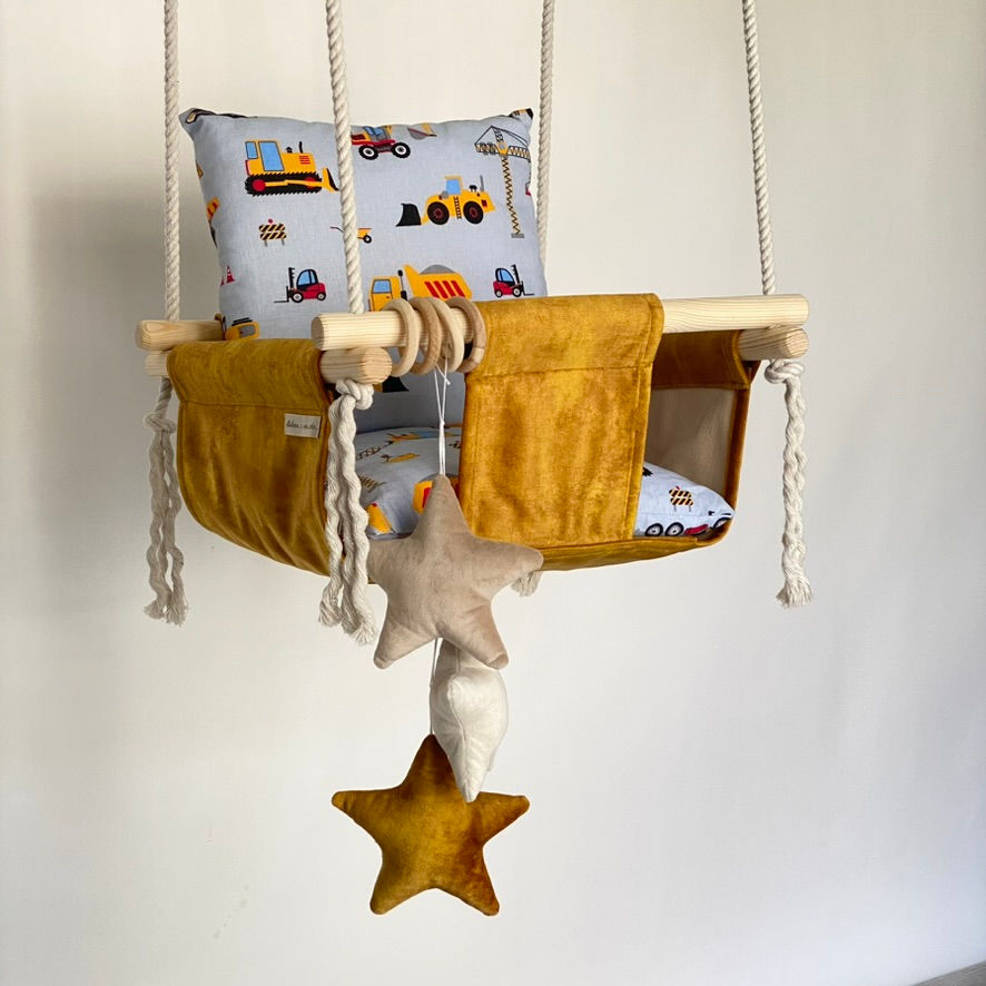 Thumbnail: Altalena per bambini sospesa per la casa colore dorato (collezione Stella)