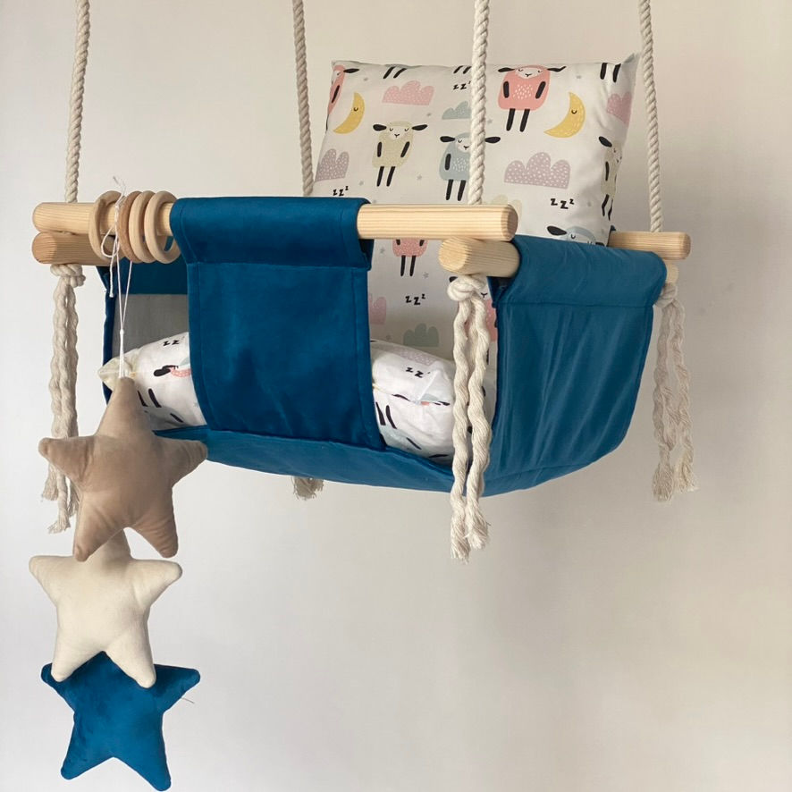 Thumbnail: Altalena per bambini sospesa per la casa colore blu oceano (collezione Stella)