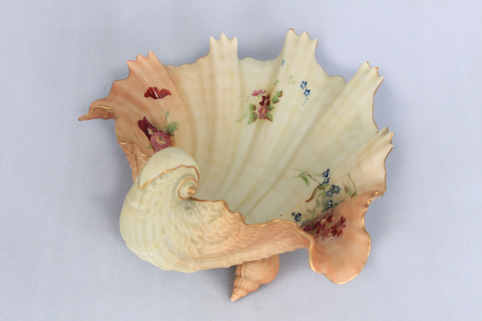 Royal Worcester blushware shell dish
