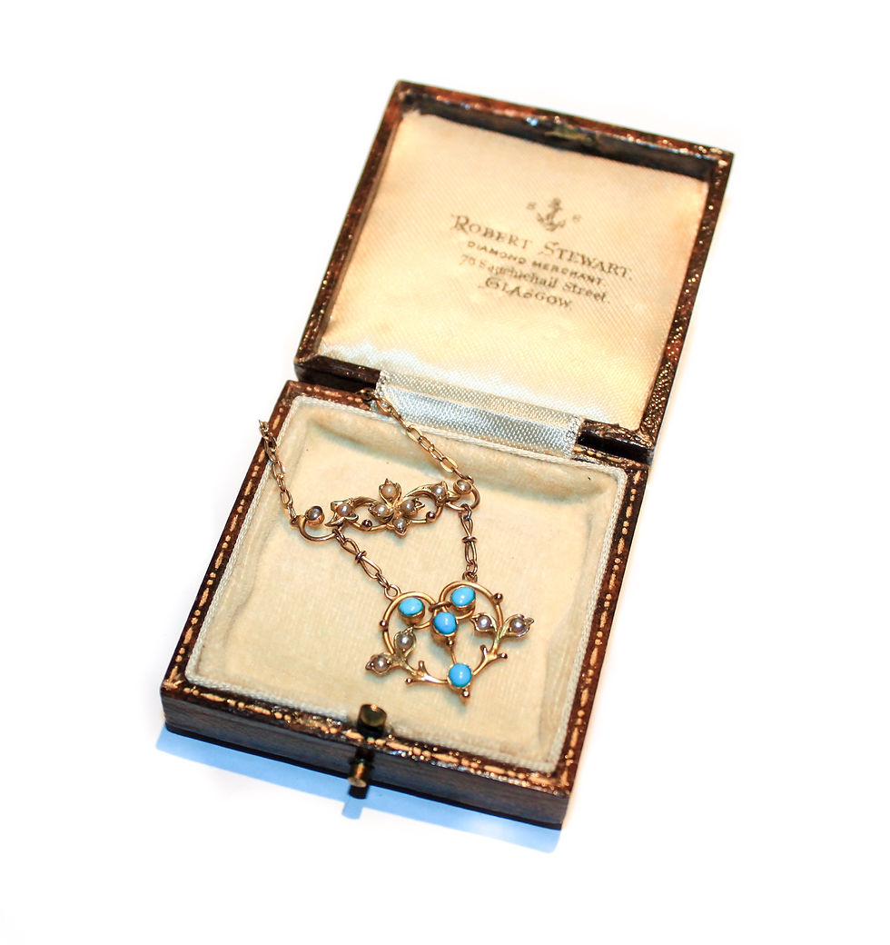 Thumbnail: Turquoise and pearl necklace