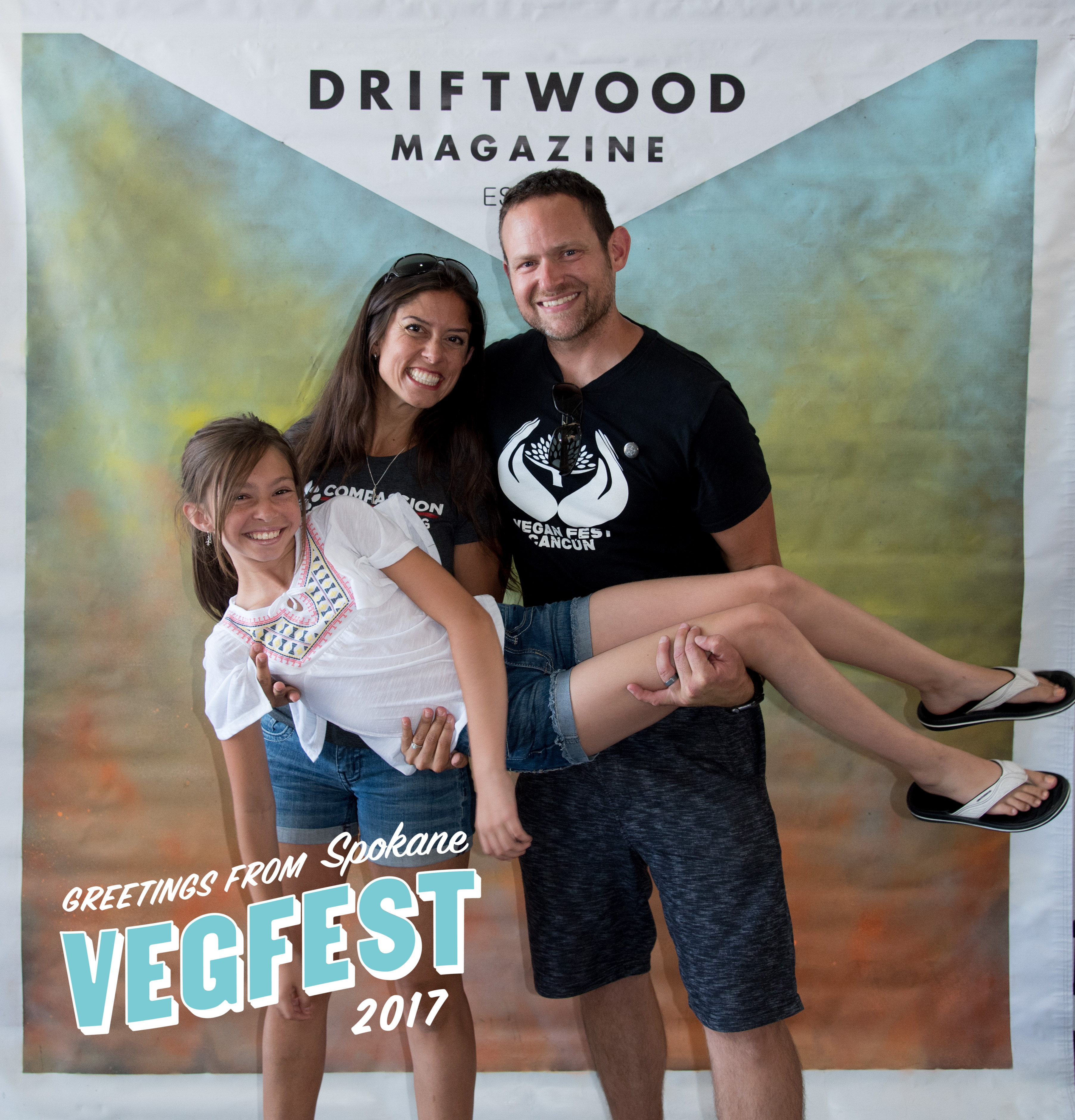 Driftwood Photo Booth Spokane Vegfest-70.jpg