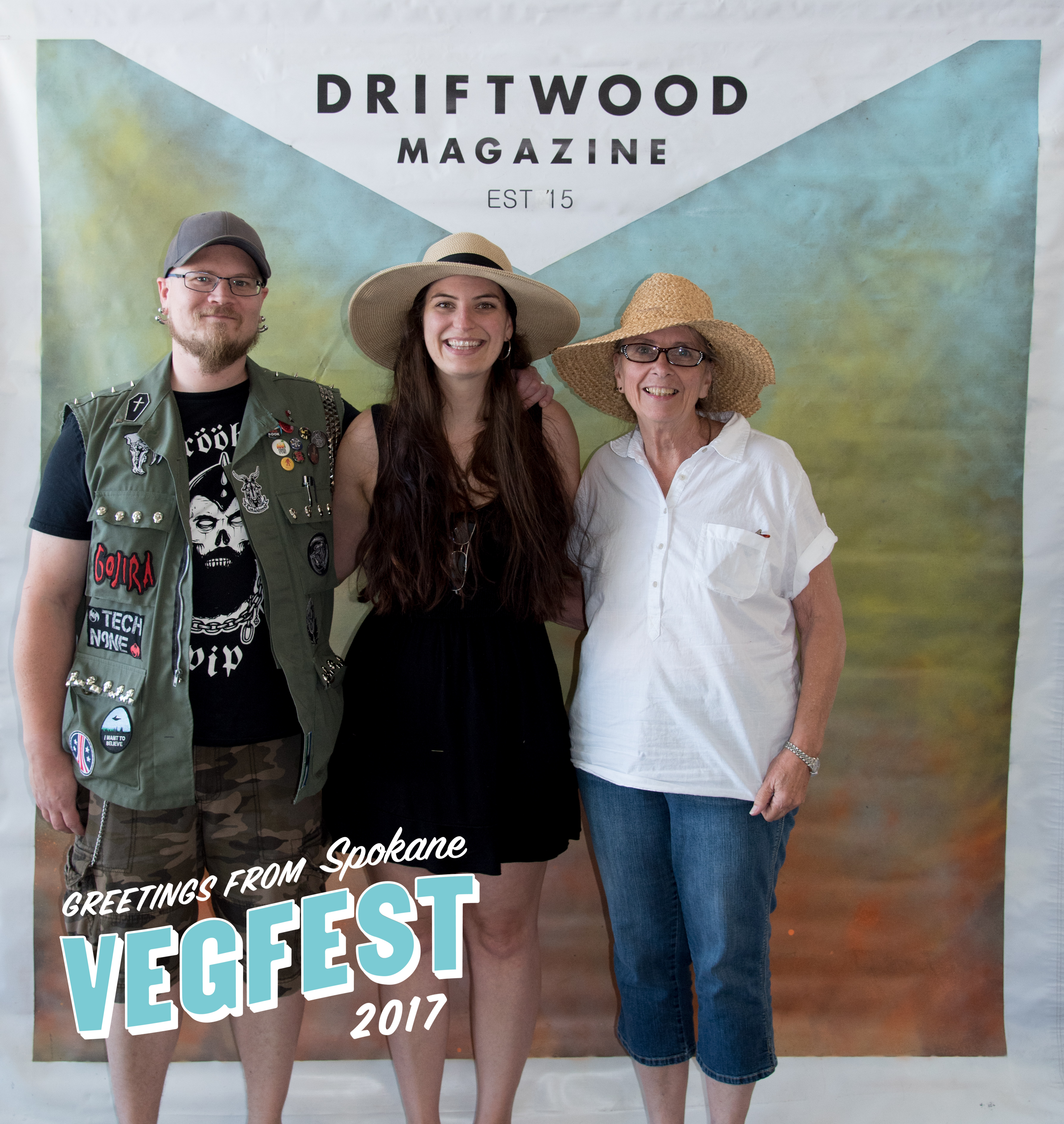 Driftwood Photo Booth Spokane Vegfest-55.jpg