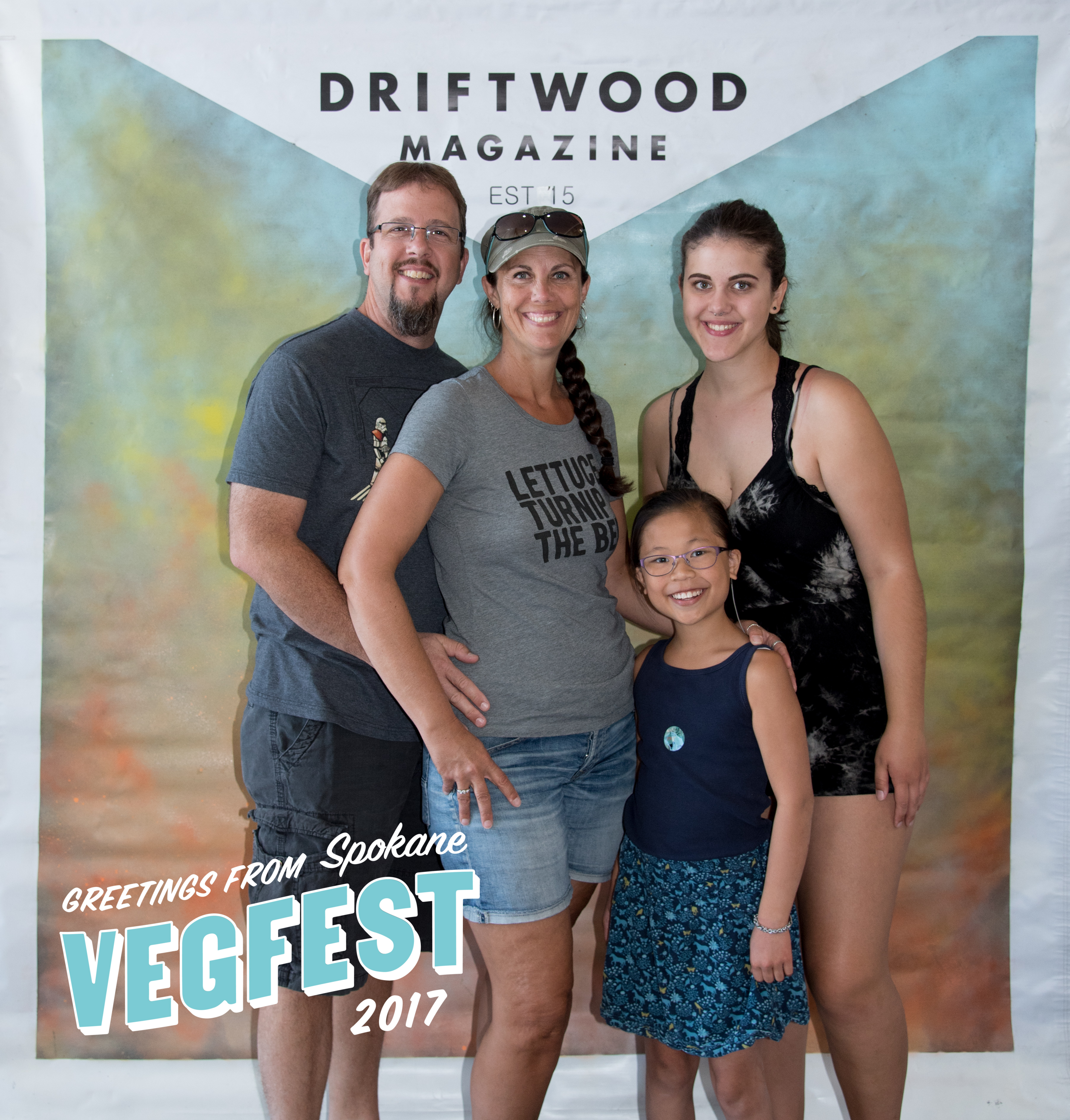 Driftwood Photo Booth Spokane Vegfest-20.jpg