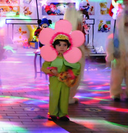 64462_438504442939435_1215976092_n