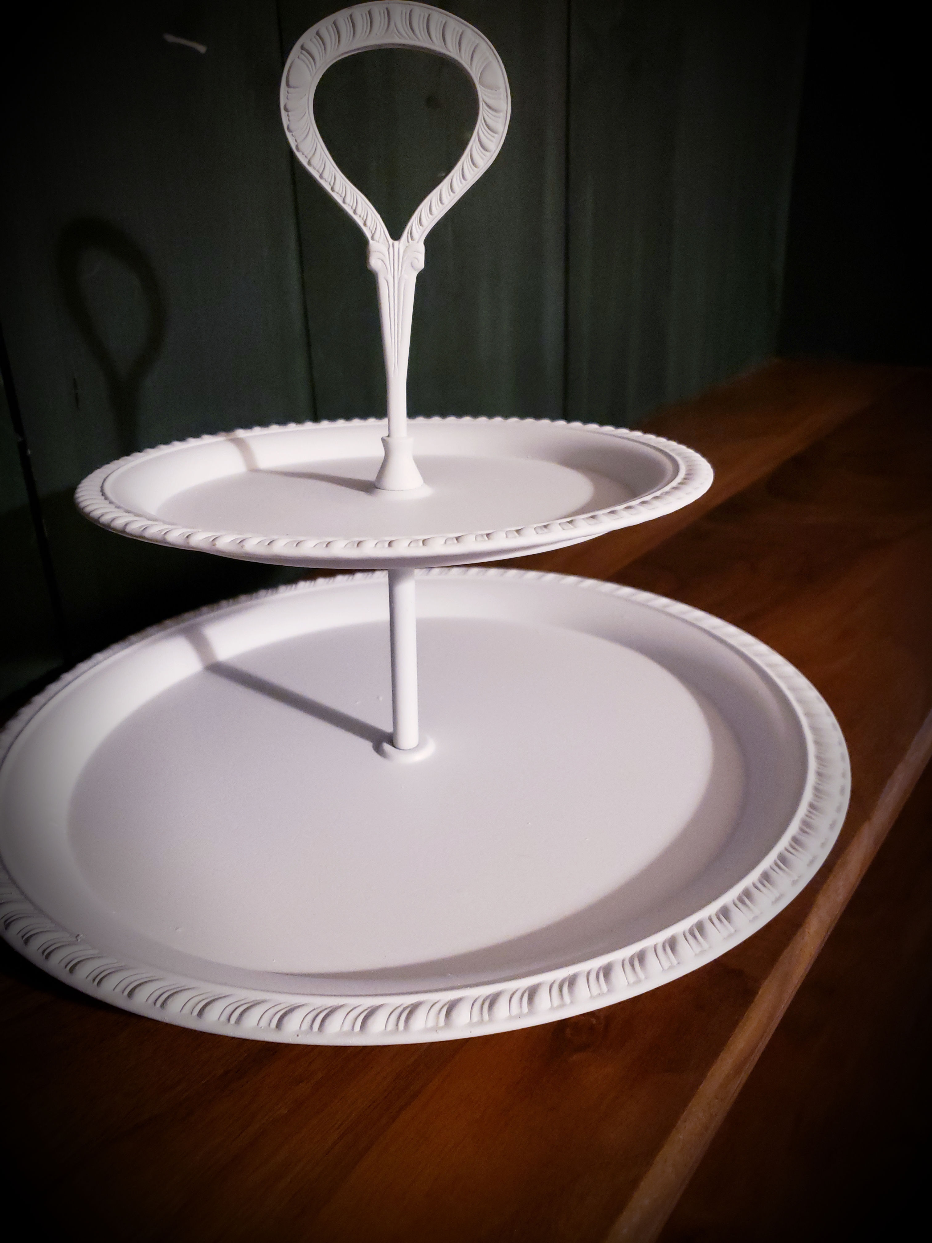 2 tiered platter