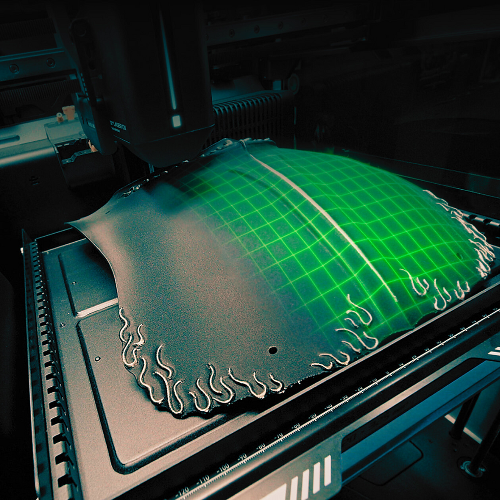 Thumbnail: Bambu Lab H2D Combo 3D Printer
