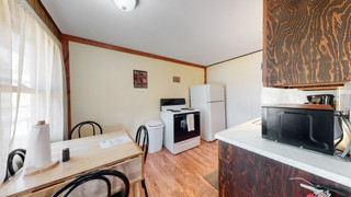 07-Kitchen-1.jpeg
