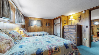 13-Bedroom-1.jpeg