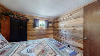 18-Bedroom-2-1.jpeg