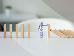 So sicherst du dein Unternehmen bei einem Forderungsausfall ab.