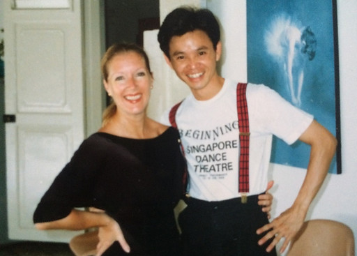 louise-hawke-at-singapore-dance-theatre.