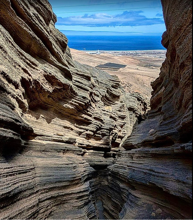"Las Grietas" the small canyon of Lanzarote 