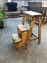 Image: Step stool - open, finished