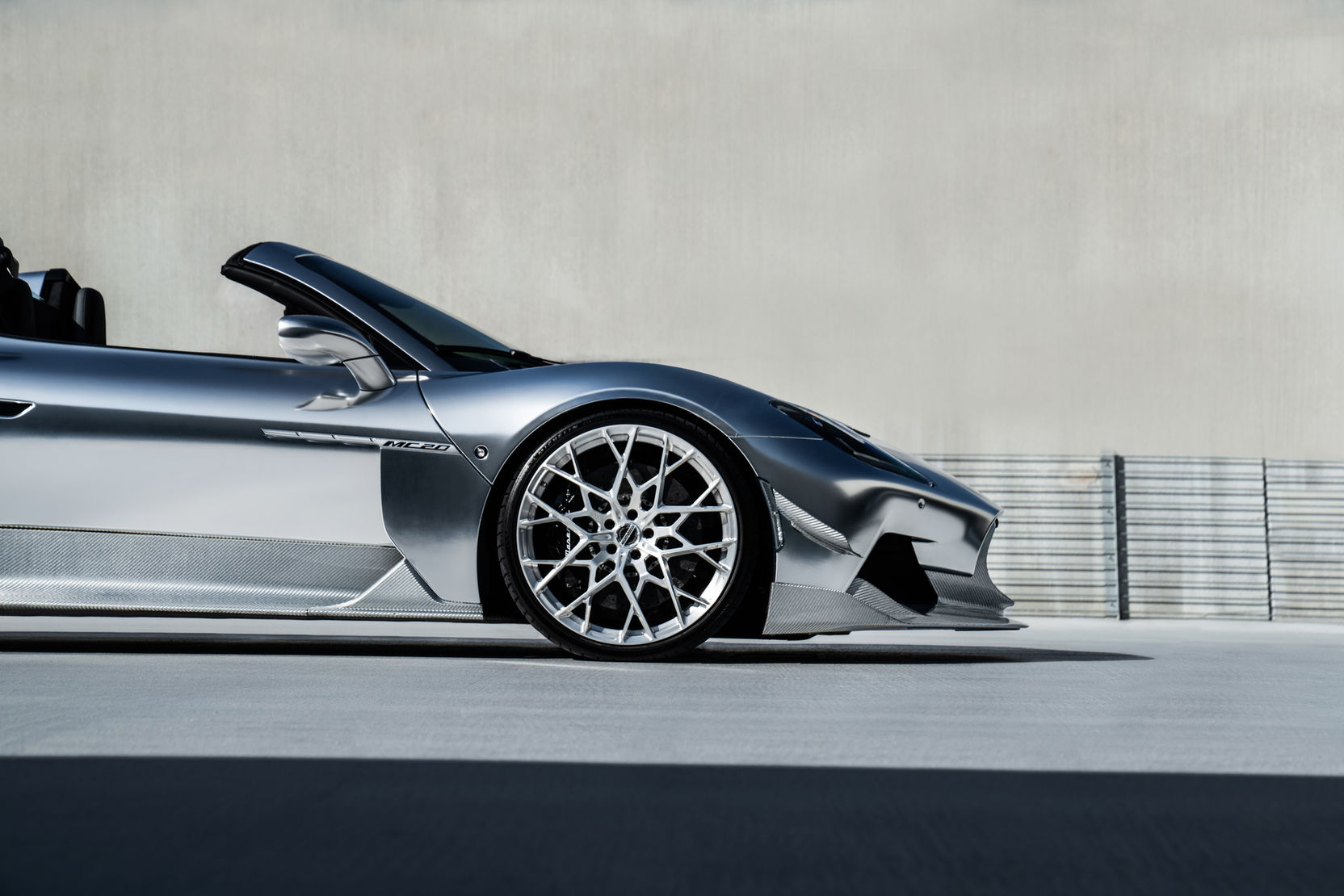 Maserati MC20 Aria carbon fiber body kit