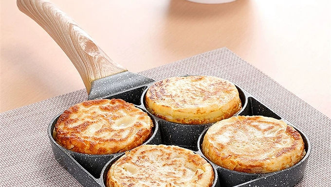 #麦饭石四孔煎蛋不沾锅