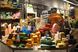Lush: la cosmética natural contra el testado en animales