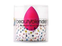 Beauty Blender...