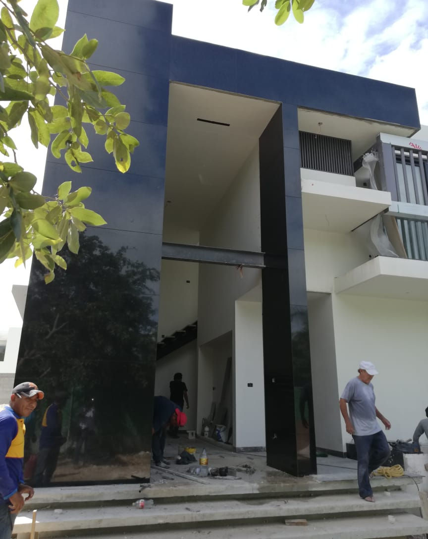 Negro San Gabriel Brillado (22).jpg